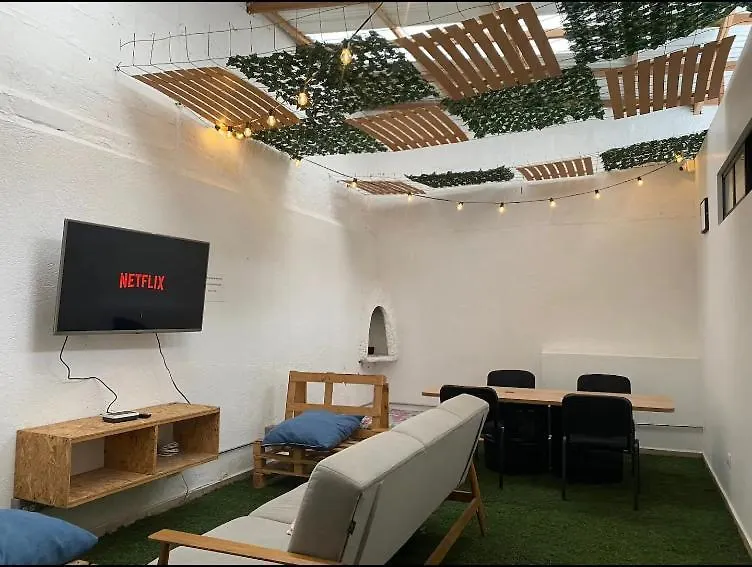 Guest house Primavera Living Medellin