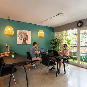 Hostal Conomad House - Coliving & Coworking, Medellín